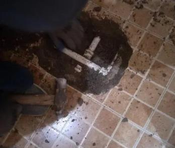 沽源卫生间漏水维修公司为您分享下卫生间渗水如何处理及注意事项