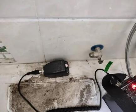 沽源屋顶漏水维修公司分享下卫生间漏水的危害及解决方法